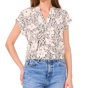 Vince Camuto Cream and Black Abstract Print Short Sleeve V-Neck Blouse